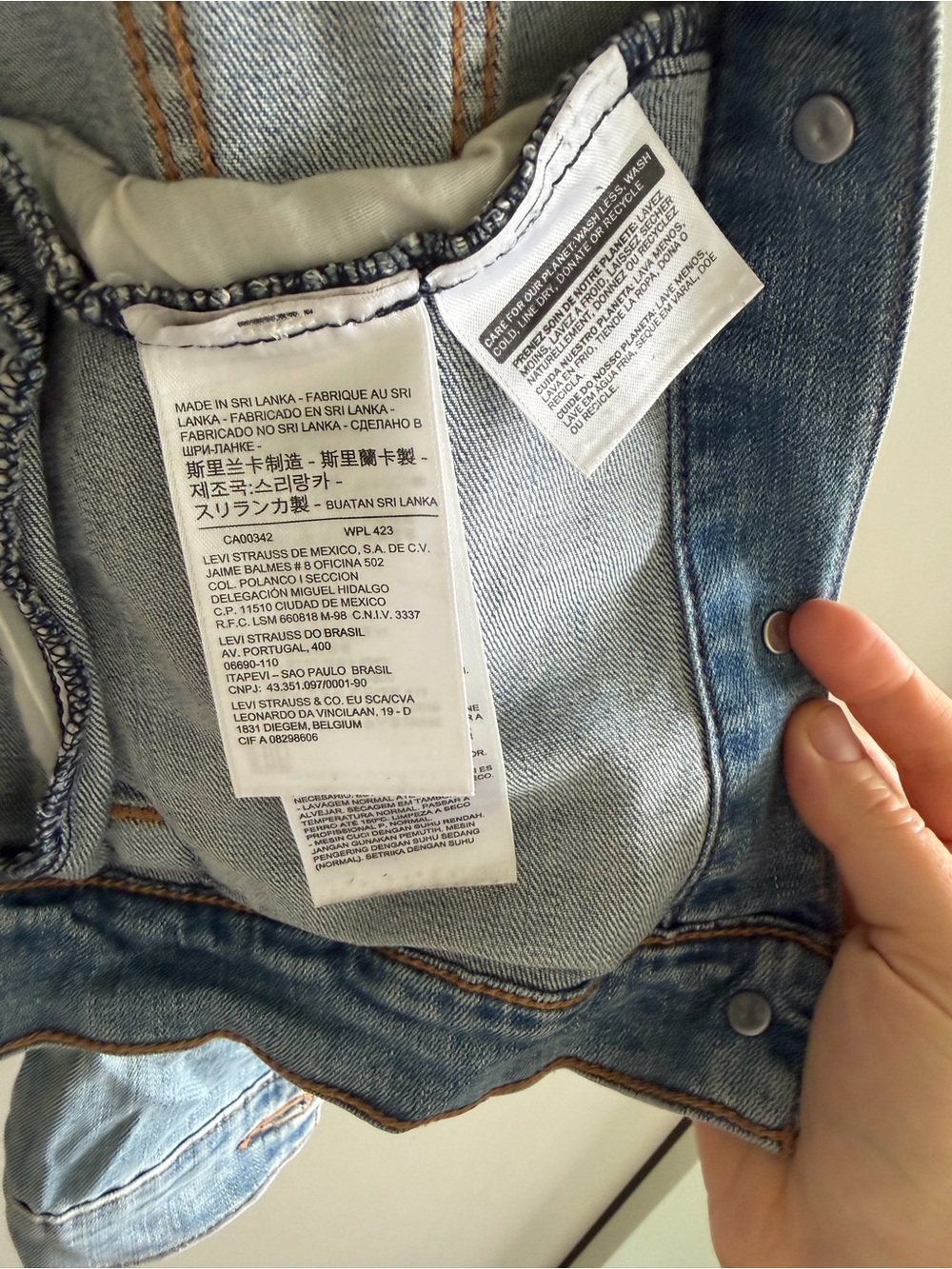 Levi’s Jean jacket - Picture 4 of 4